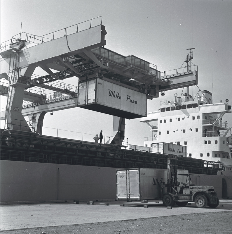 KLorFB-9385.jpg
