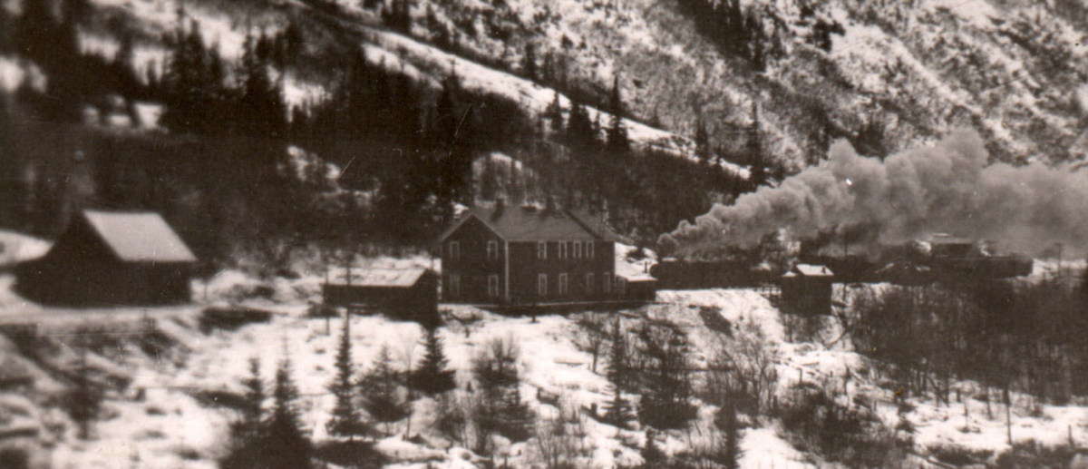 Glacier-WWII-Scene-close-GB.JPG